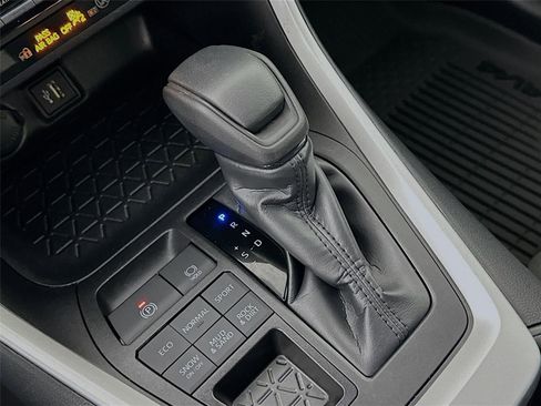 Certified 2025 Toyota RAV4 XLE image 17