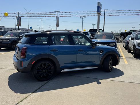 Used 2024 MINI Cooper Countryman S w/ Premium Package image 6