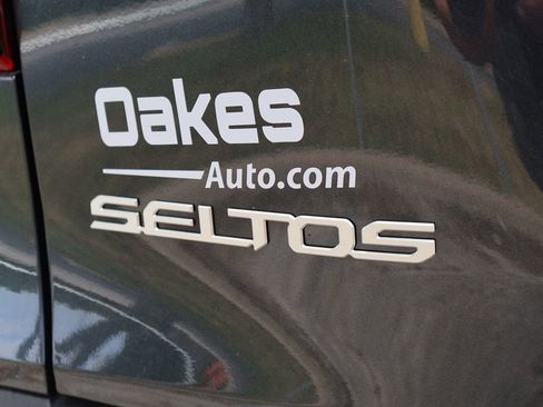 New 2026 Kia Seltos EX image 19