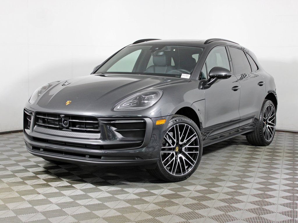 Certified 2026 Porsche Macan AWD/4WD image 1