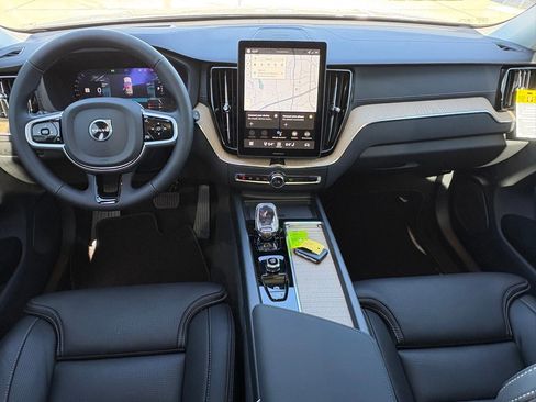 New 2026 Volvo XC60 T8 Ultra w/ Protection Package Premier image 11