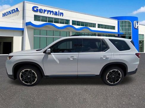 New 2026 Honda Pilot Touring image 6