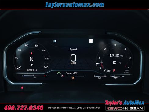 Used 2023 GMC Sierra 1500 AT4 w/ Technology Package image 9