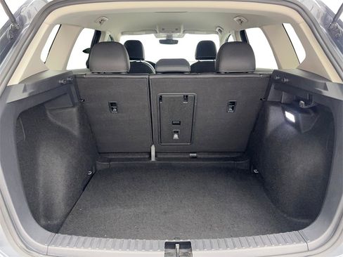 Used 2024 Volkswagen Taos SE image 80