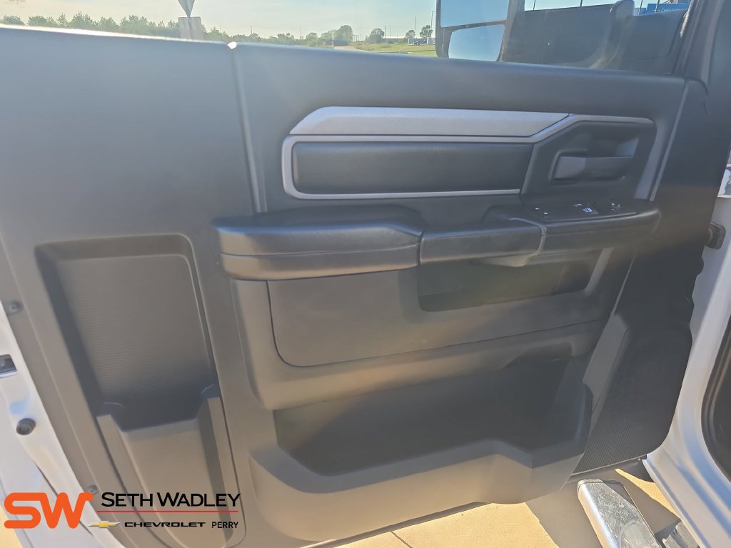 Used 2022 RAM 4500 Tradesman AWD/4WD image 25