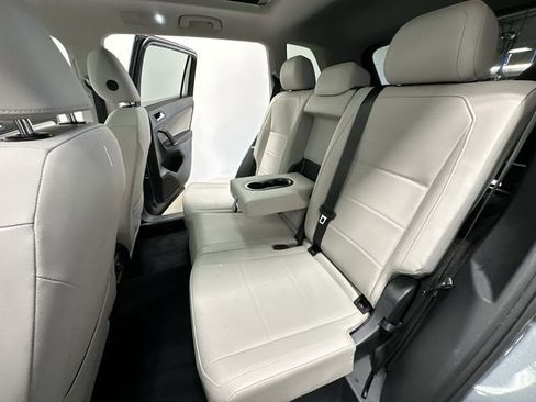 Used 2020 Volkswagen Tiguan SEL image 20