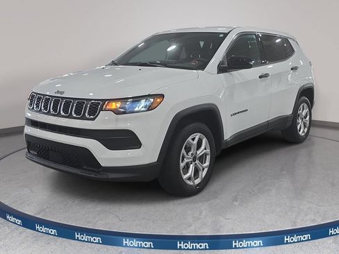 Used 2025 Jeep Compass Sport AWD/4WD image 1