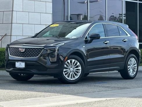Certified 2024 Cadillac XT4 Luxury image 12