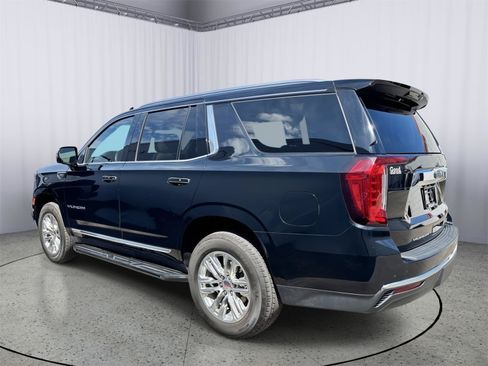 Used 2022 GMC Yukon SLT w/ SLT Luxury Package AWD/4WD image 10