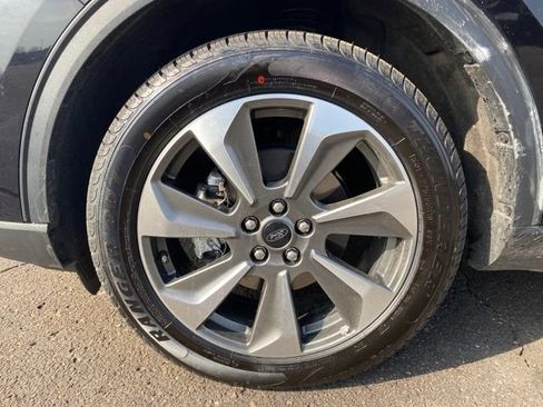 Used 2023 Ford Escape Platinum AWD/4WD image 22