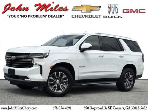 Used 2022 Chevrolet Tahoe LT w/ Luxury Package AWD/4WD image 1