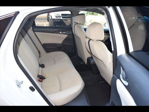 Used 2020 Honda Civic LX image 25