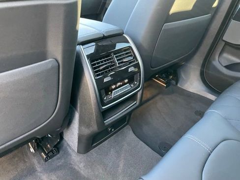 Certified 2026 BMW X6 xDrive40i w/ Climate Comfort Package image 9