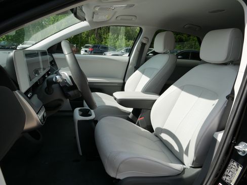 Used 2023 Hyundai Ioniq 5 SEL AWD/4WD image 33