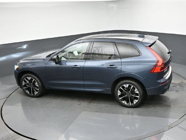 New 2027 Volvo XC60 B5 Plus AWD/4WD image 47