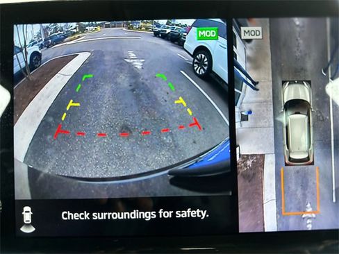 Used 2023 Mitsubishi Outlander SE image 18