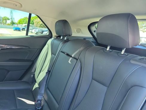Used 2023 Buick Envision Essence FWD image 11