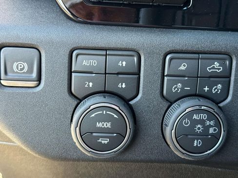 New 2026 Chevrolet Silverado 2500 High Country w/ Technology Package image 14