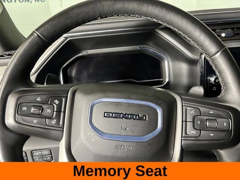 Used 2024 GMC Sierra 1500 Denali w/ Denali Reserve Package AWD/4WD image 18