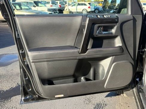 Used 2024 Toyota 4Runner TRD Off-Road image 54