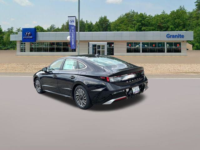 New 2026 Hyundai Sonata Limited FWD image 7