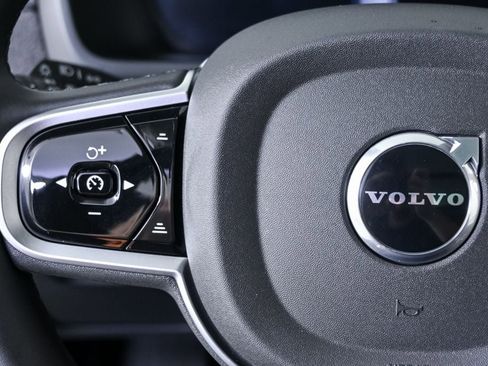 Certified 2026 Volvo XC90 B5 Core w/ Protection Package Premier AWD/4WD image 11