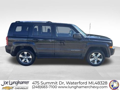Used 2017 Jeep Patriot High Altitude AWD/4WD image 2