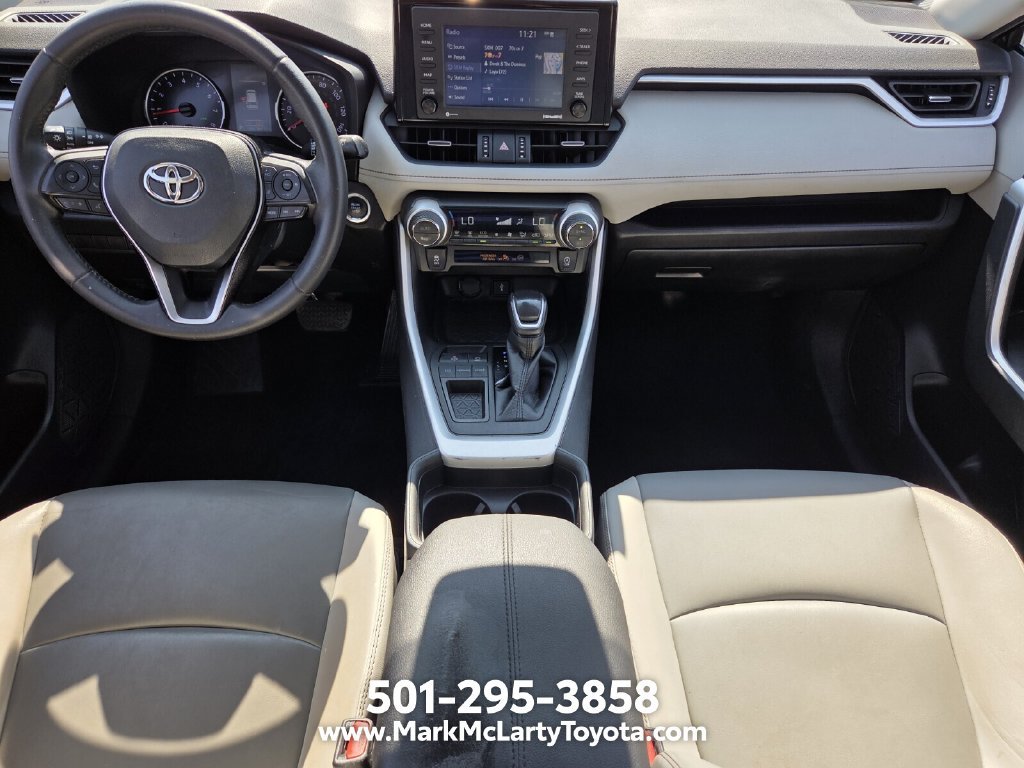 Used 2021 Toyota RAV4 XLE Premium FWD image 12