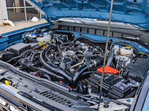 Used 2025 Ford Bronco Outer Banks image 40