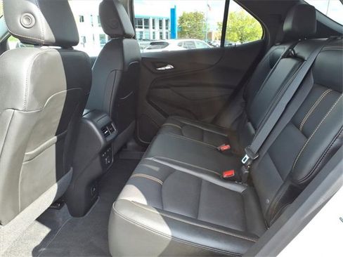 Certified 2024 Chevrolet Equinox Premier image 9