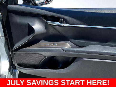 Used 2022 Toyota Camry SE FWD image 34