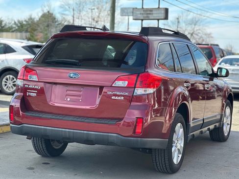Used 2012 Subaru Outback 2.5i Limited image 6