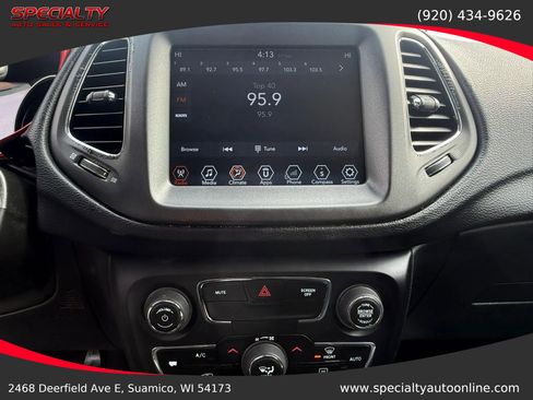 Used 2018 Jeep Compass Trailhawk AWD/4WD image 23