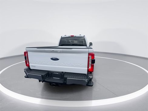 New 2026 Ford F250 XLT w/ XLT Premium Package image 7