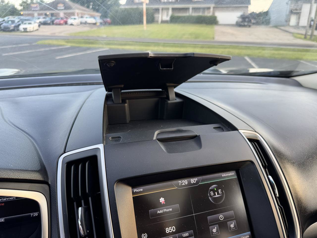 Used 2015 Ford Edge SEL w/ Equipment Group 201A AWD/4WD image 35