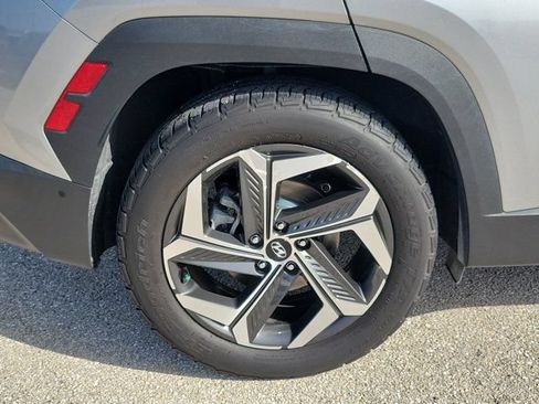 Used 2022 Hyundai Tucson Limited w/ Cargo Package FWD image 11