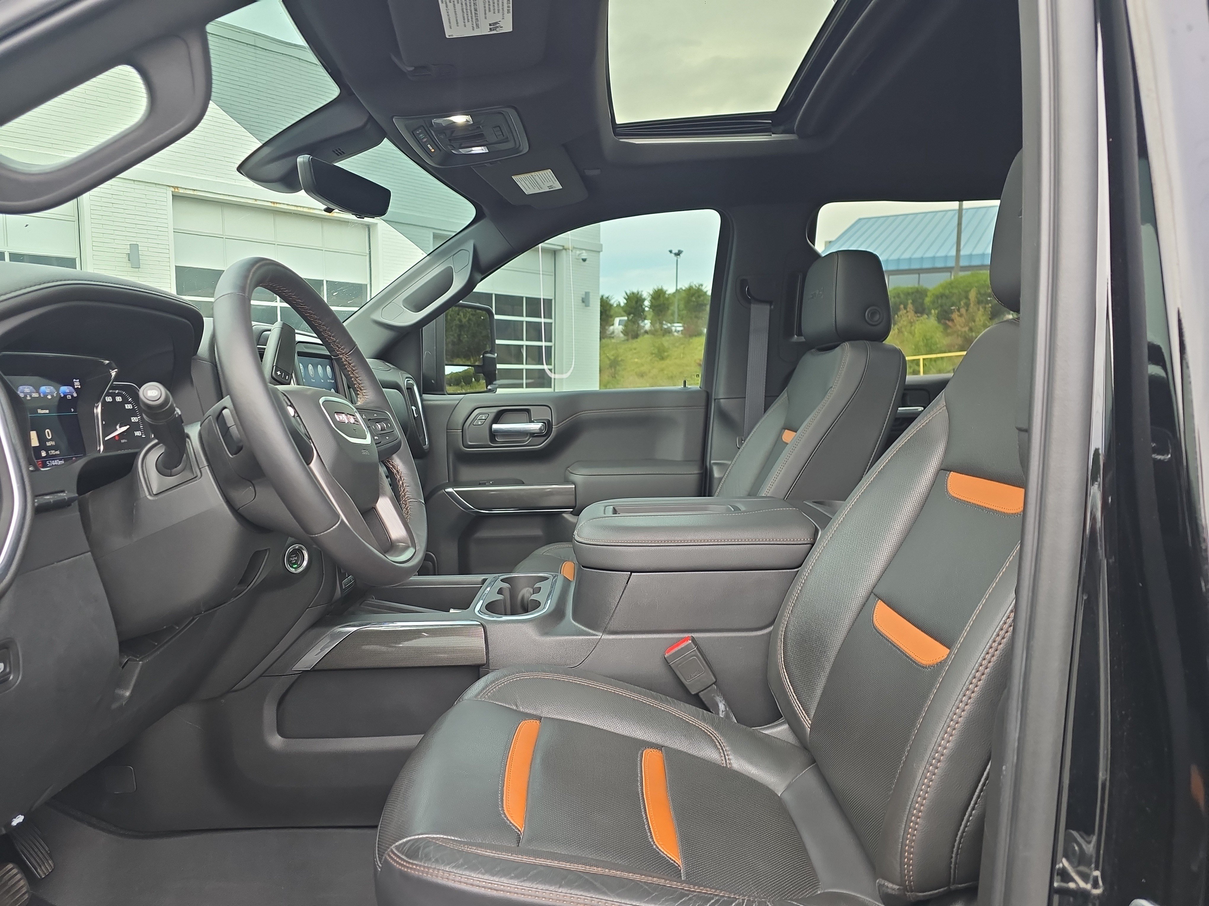 Used 2020 GMC Sierra 1500 AT4 w/ AT4 Premium Package AWD/4WD image 15
