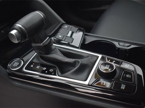 Certified 2025 Kia Sportage EX image 22