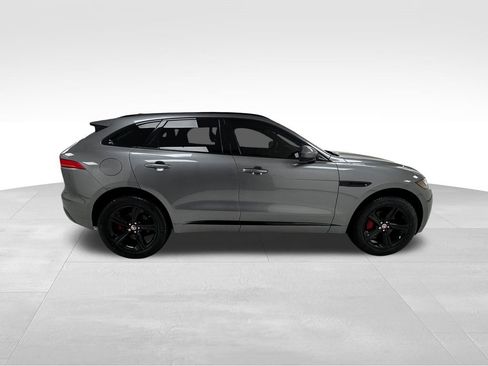 Used 2020 Jaguar F-PACE S image 8
