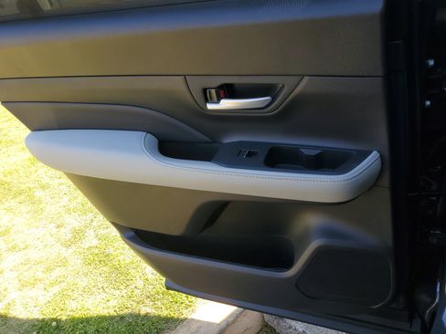 New 2026 Toyota Grand Highlander XLE AWD/4WD image 13