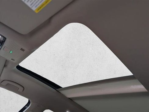 Used 2024 Volkswagen Atlas SEL Premium R-Line image 16