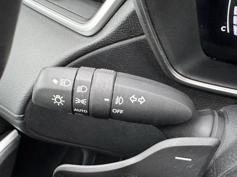 Certified 2025 Toyota Corolla Cross AWD Hybrid w/ Convenience Package image 27