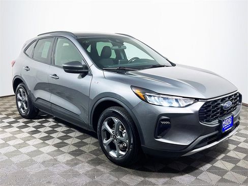 Used 2025 Ford Escape ST-Line image 1