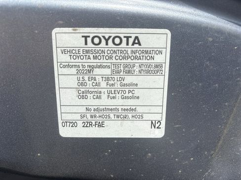 Used 2022 Toyota Corolla LE image 10