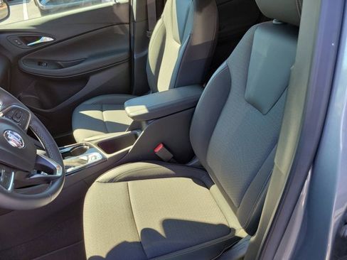 Used 2023 Buick Encore GX Select image 19