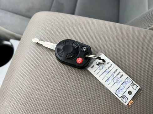 Used 2011 Ford Escape XLT w/ 202A Rapid Spec Order Code image 40