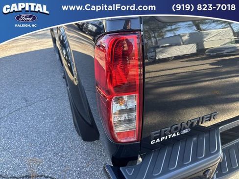 Used 2019 Nissan Frontier SV w/ Value Truck Package image 15