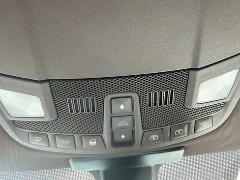 Used 2016 Ford F150 King Ranch w/ Equipment Group 601A Luxury AWD/4WD image 27