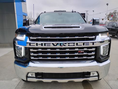 Used 2021 Chevrolet Silverado 3500 LTZ w/ LTZ Plus Package image 29