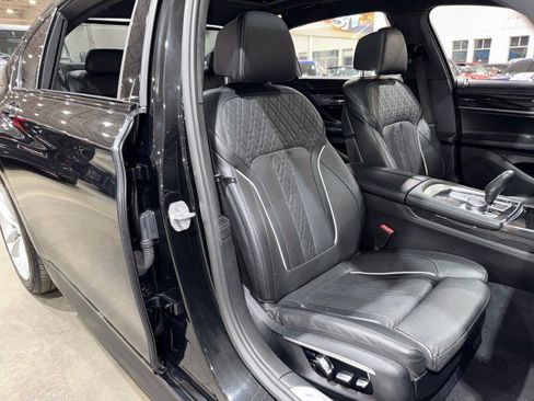 Used 2016 BMW 750i Executive Pkg 2 $101K MSRP image 65